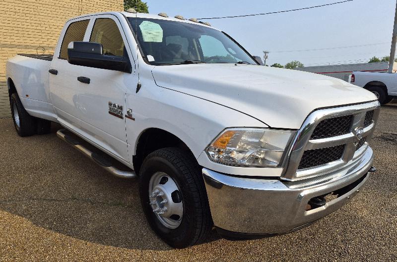 RAM 3500 Tradesman Crew Cab LWB 2WD DRW 2017
