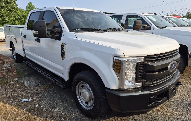 Ford F-250 SD XL Crew Cab Long Bed 2WD 2019