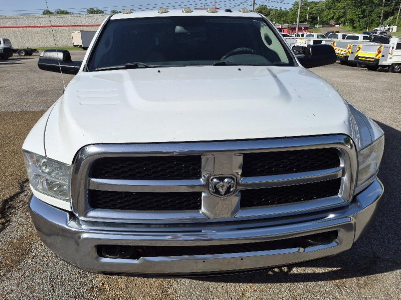 RAM 3500 Tradesman Crew Cab 4WD DRW 2015