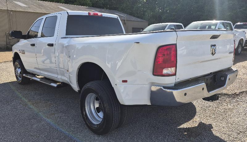RAM 3500 Tradesman Crew Cab 4WD DRW 2015