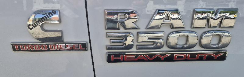 RAM 3500 Tradesman Crew Cab 4WD DRW 2015