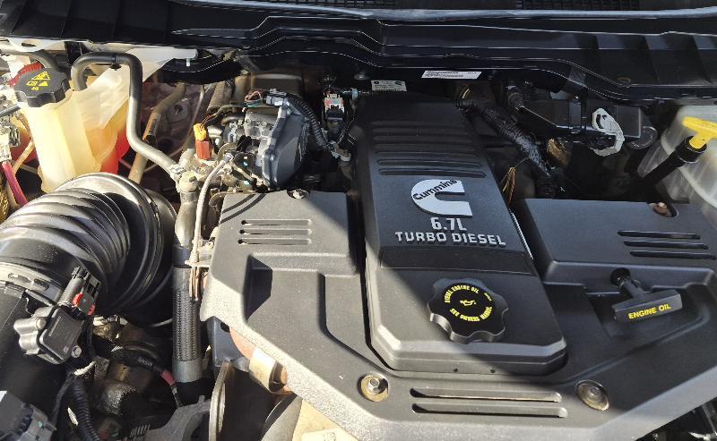 RAM 3500 Tradesman Crew Cab 4WD DRW 2015