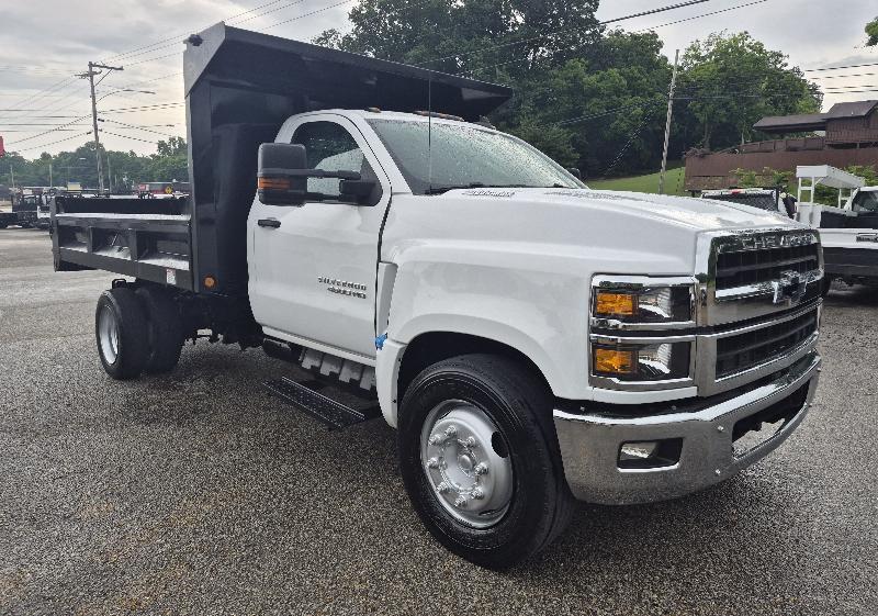 Chevrolet 4500HD LCF Diesel 2WD Reg Cab 176" 2021