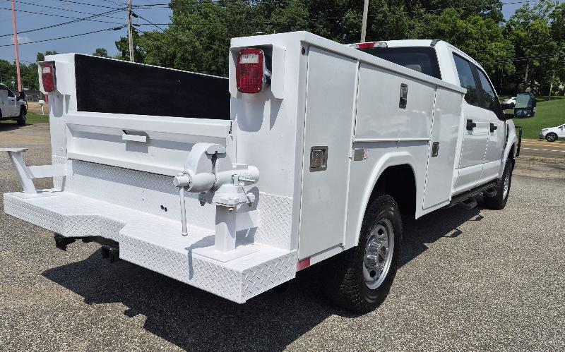 Ford F-250 SD XL Crew Cab LWB 4WD 2018