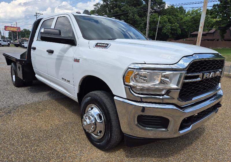 RAM 3500 Crew Cab 4WD DRW 2019