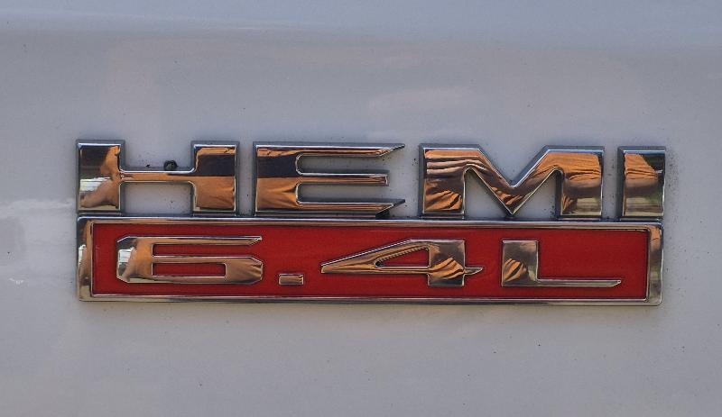 RAM 3500 Crew Cab 4WD DRW 2019