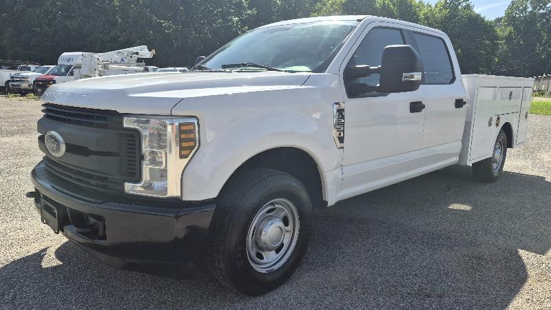 Ford F-250 SD XL Crew Cab LWB 2WD 2019
