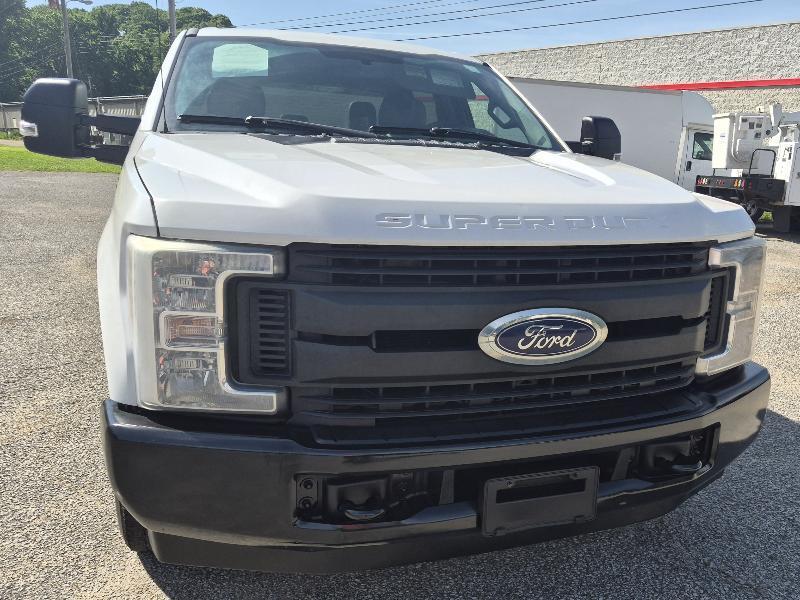 Ford F-250 SD XL Crew Cab LWB 2WD 2019