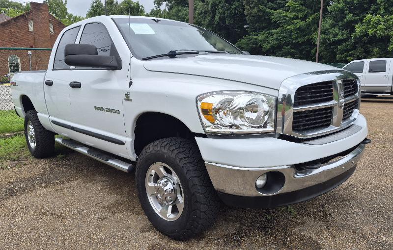 Dodge Ram 2500 TRX4 Off Road Quad Cab 4WD 2006