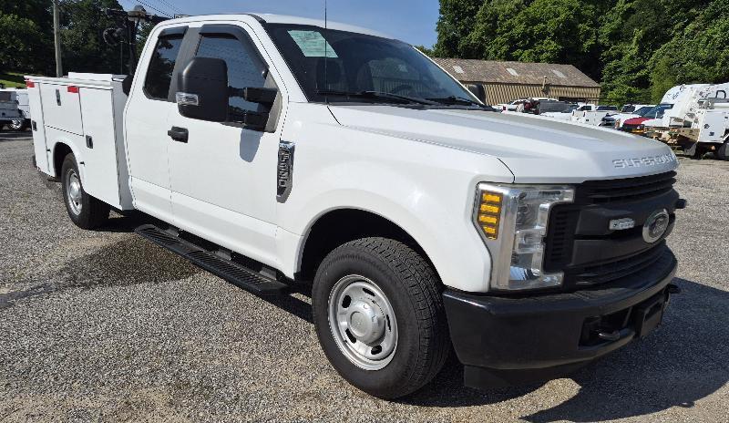 Ford F-250 SD XLT SuperCab 2WD 2019