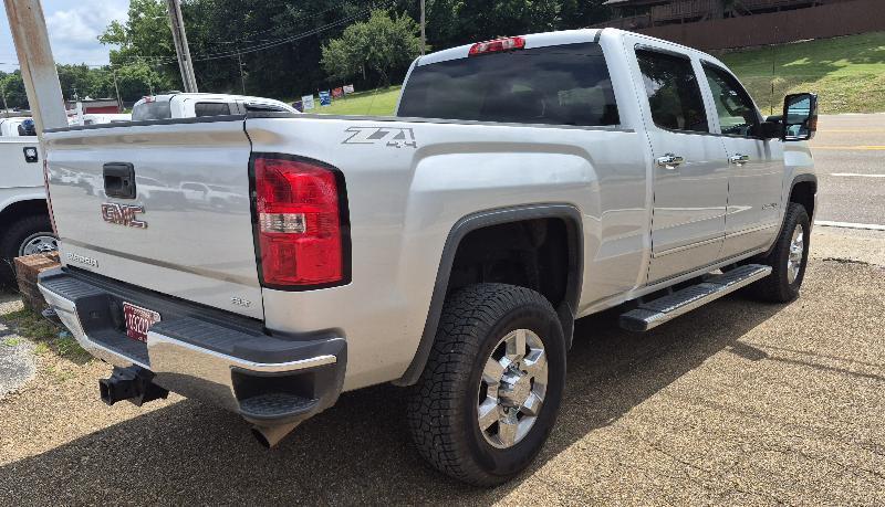 GMC Sierra 2500HD 4WD Crew Cab 153.7" SLT 2015