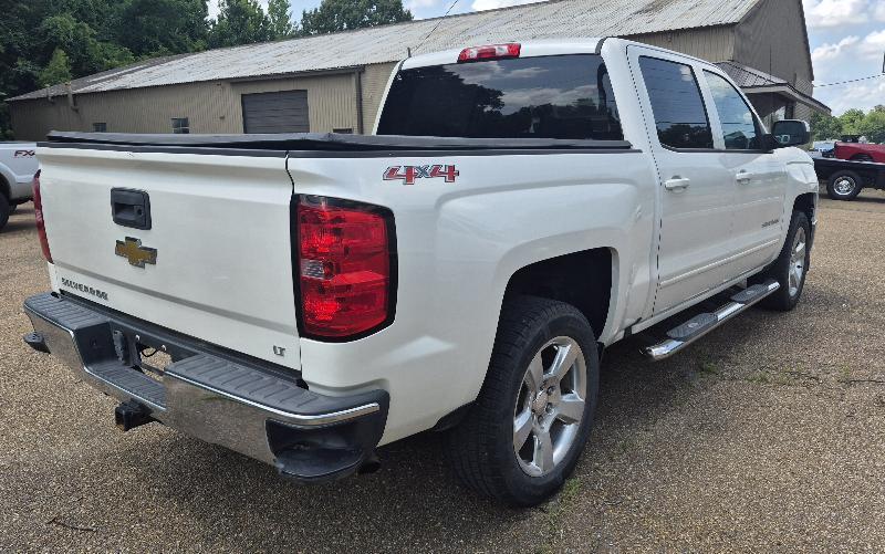 Chevrolet Silverado 1500 1LT Crew Cab 4WD 2015