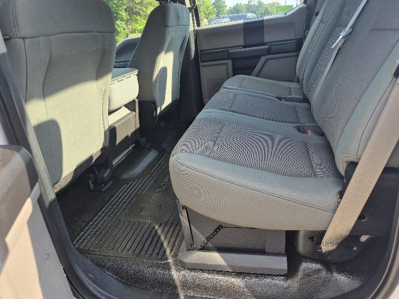 Ford F-250 SD XLT Crew Cab 4WD 2017