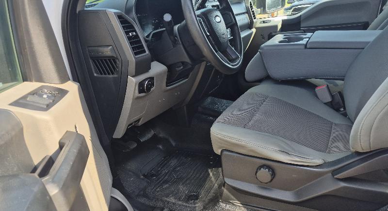Ford F-250 SD XLT Crew Cab 4WD 2017