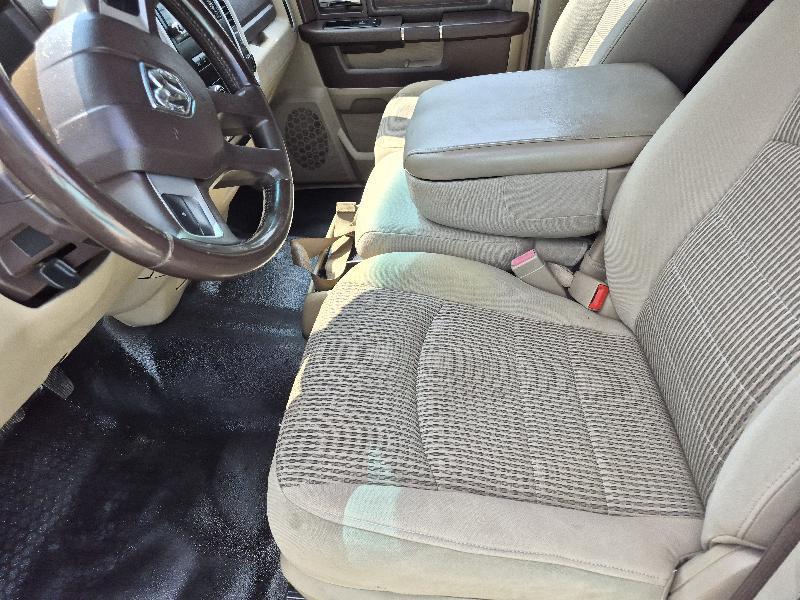 Dodge Ram 4500 Crew Cab 2WD 2011