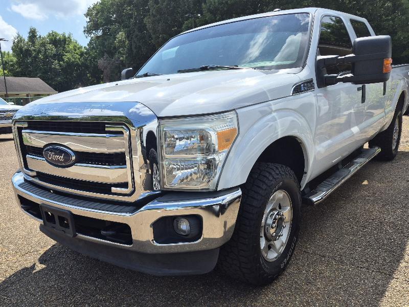 Ford F-250 SD XLT Crew Cab Long Bed 4WD 2015
