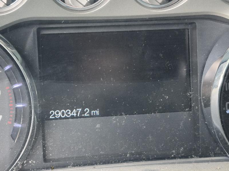 Ford F-250 SD XLT Crew Cab Long Bed 4WD 2015
