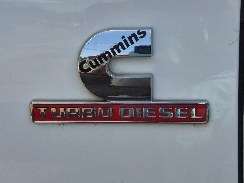 RAM 3500 Regular Cab 2WD LWB DRW 2022