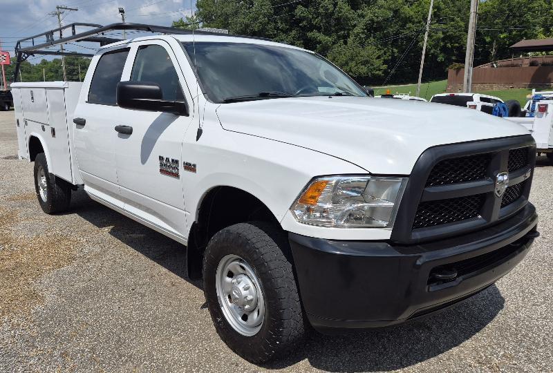RAM 2500 Tradesman Crew Cab LWB 4WD 2016