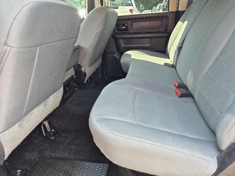 RAM 2500 Tradesman Crew Cab LWB 4WD 2016