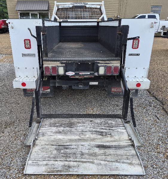 Ford F-350 SD XL 2WD DRW 2022