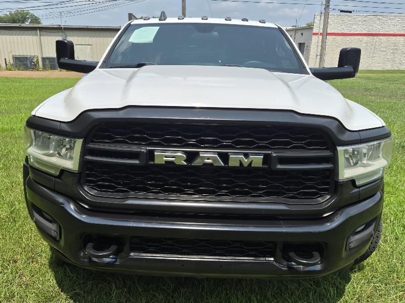 RAM 5500 Crew Cab LWB 4WD DRW 2022