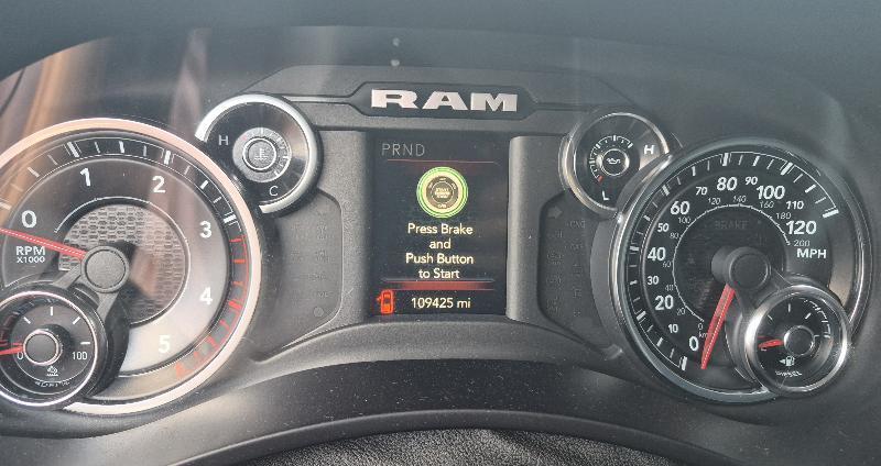 RAM 2500 Tradesman Crew Cab SWB 4WD 2021