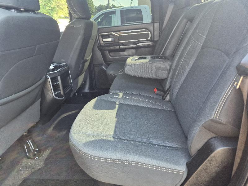 RAM 2500 Tradesman Crew Cab SWB 4WD 2021