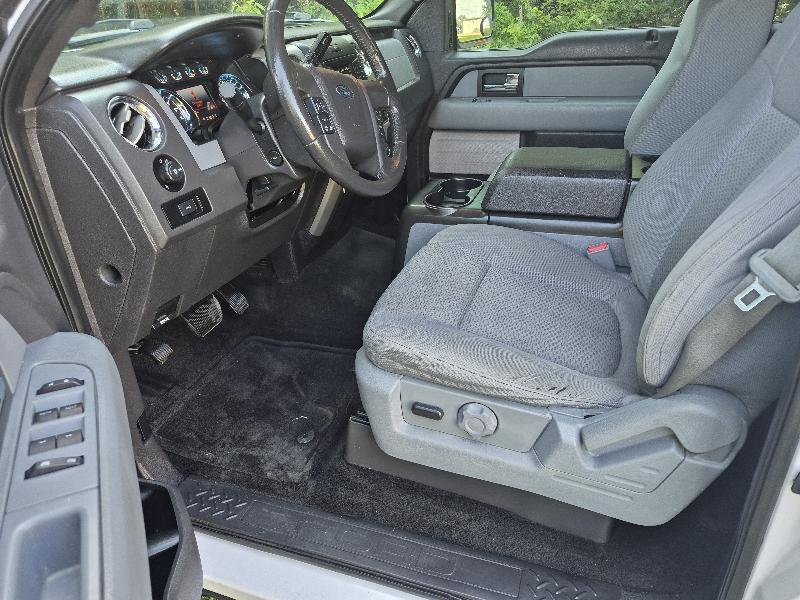 Ford F-150 4WD SuperCrew Flareside 150" XLT 2013