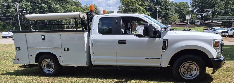 Ford F-350 SD XL SuperCab LWB 2WD 2022