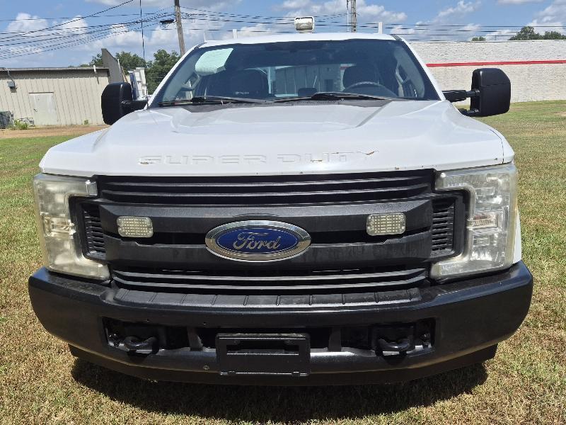 Ford F-350 SD XL SuperCab Long Bed 2WD 2017