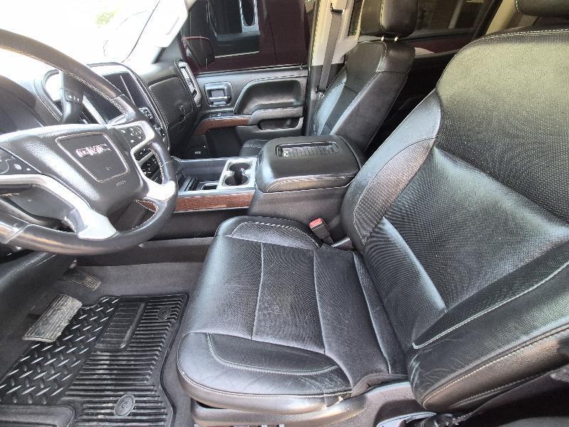 GMC Sierra 1500 4WD Crew Cab 153.0" SLT 2018