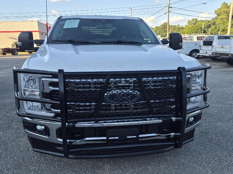 Ford F-250 SD XL Crew Cab 4WD 2023