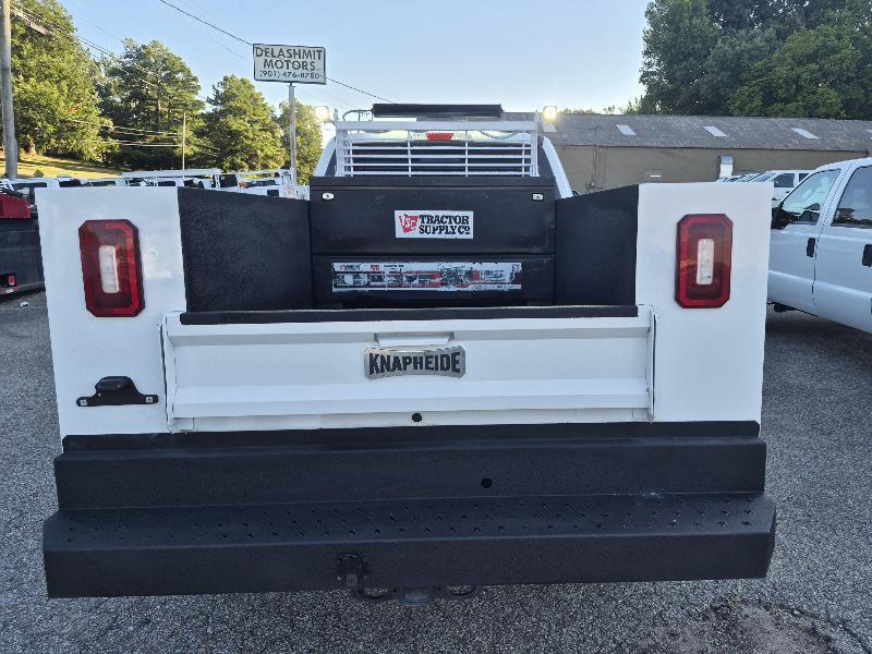 Ford F-250 SD XL Crew Cab 4WD 2023
