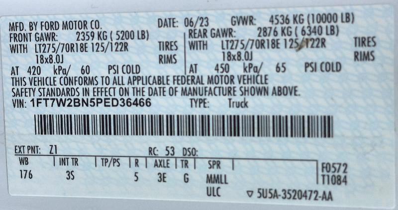 Ford F-250 SD XL Crew Cab 4WD 2023