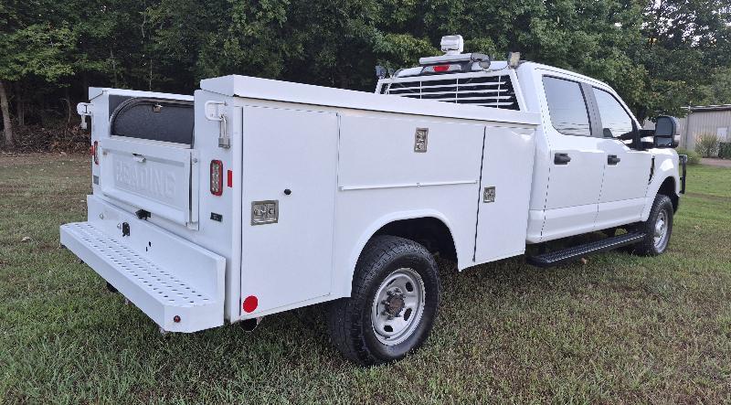 Ford F-250 SD XL Crew Cab LWB 4WD 2018