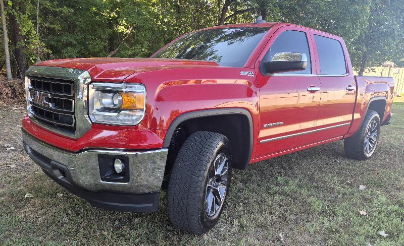 GMC Sierra 1500 4WD Crew Cab 143.5" SLT 2015