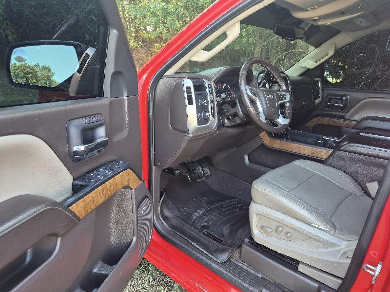 GMC Sierra 1500 4WD Crew Cab 143.5" SLT 2015