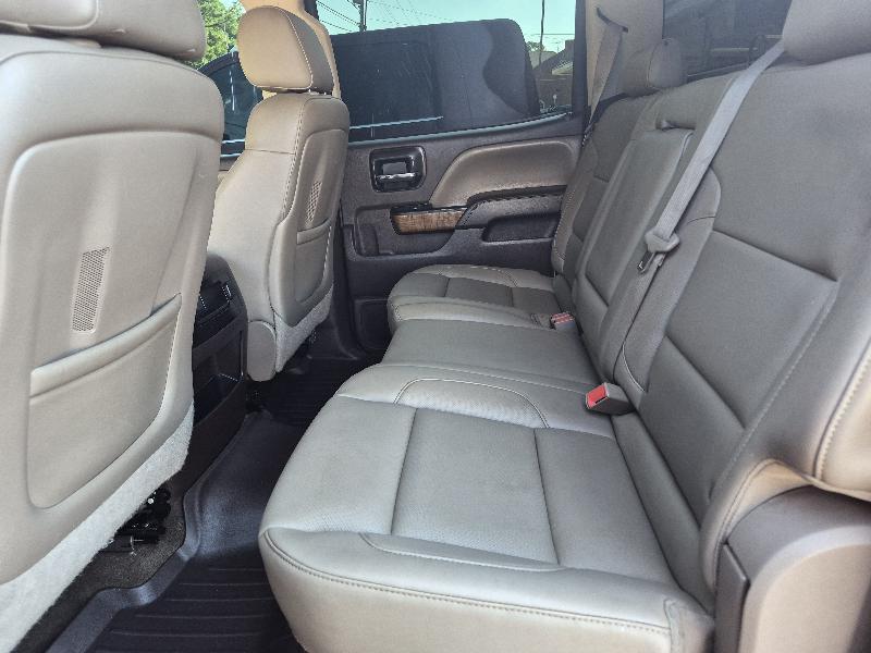 GMC Sierra 1500 4WD Crew Cab 143.5" SLT 2015