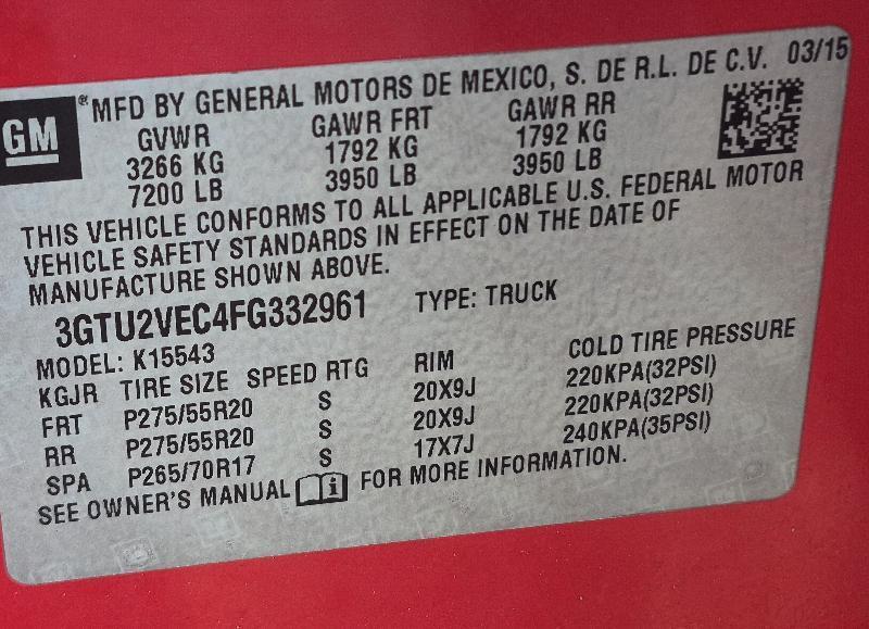 GMC Sierra 1500 4WD Crew Cab 143.5" SLT 2015