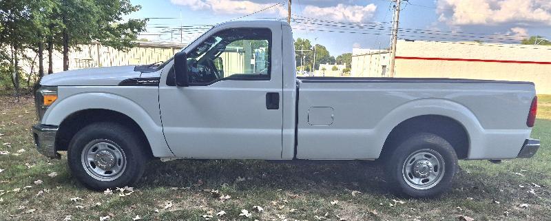 Ford F-250 SD XLT 2WD 2016