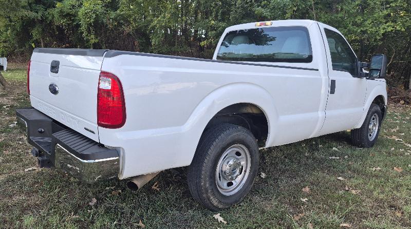 Ford F-250 SD XLT 2WD 2016