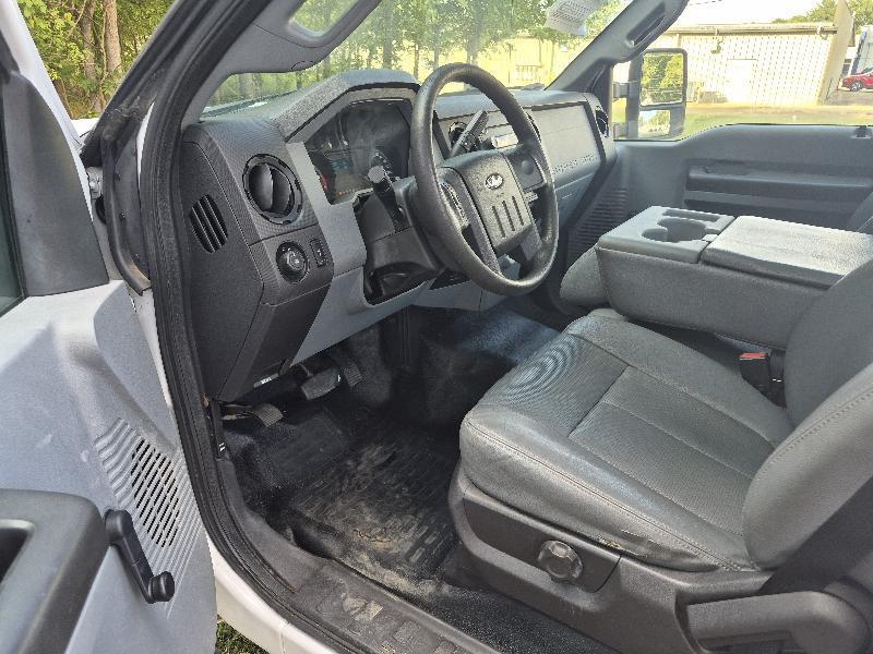 Ford F-250 SD XLT 2WD 2016