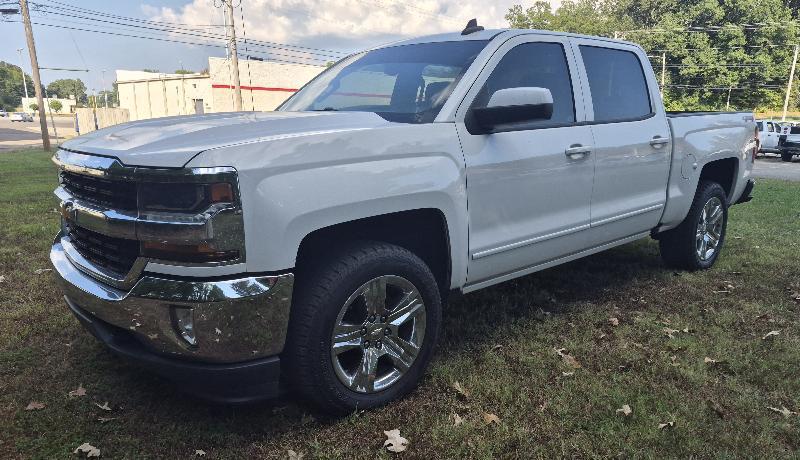 Chevrolet Silverado 1500 4WD Crew Cab 157" LT 2018