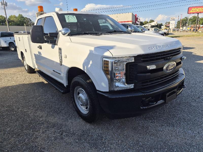 Ford F-350 SD XL SuperCab 2WD 2019