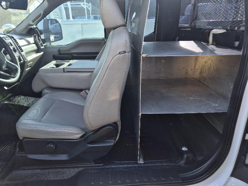 Ford F-350 SD XL SuperCab 2WD 2019