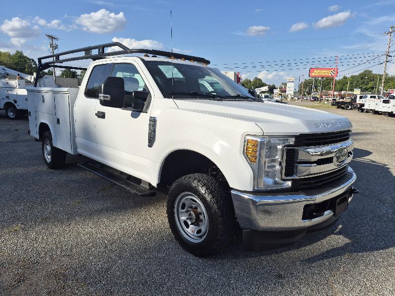 Ford F-350 SD XLT SuperCab Long Bed 4WD 2019