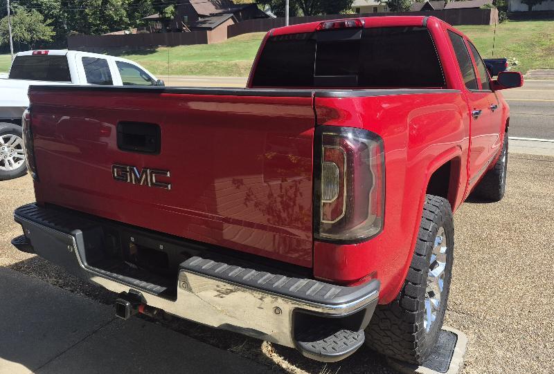 GMC Sierra 1500 4WD Crew Cab 143.5" SLT 2018