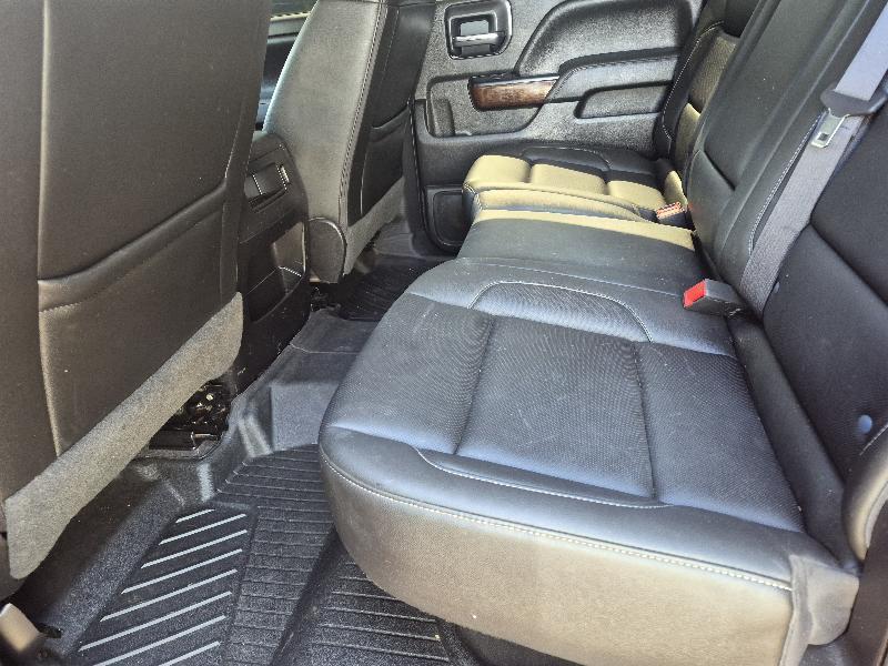 GMC Sierra 1500 4WD Crew Cab 143.5" SLT 2018