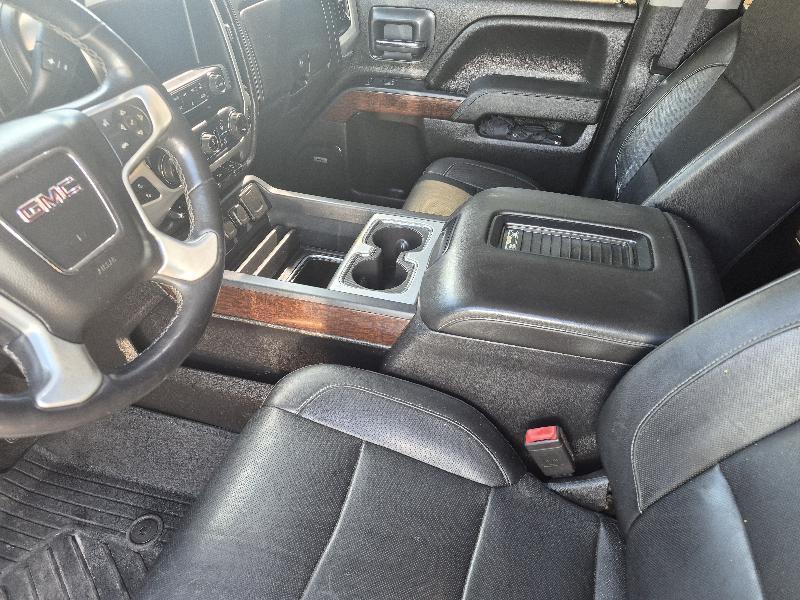 GMC Sierra 1500 4WD Crew Cab 143.5" SLT 2018
